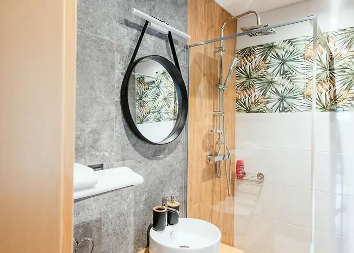 Mlynarska Dolina A Prázdninový dům