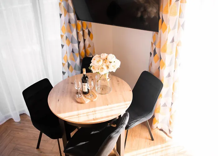 Mlynarska Dolina A *